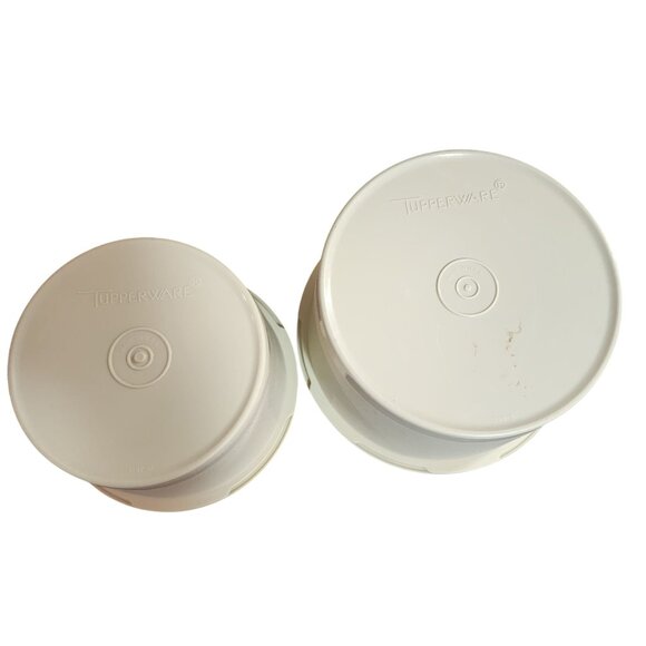 Vintage Tupperware Round Storage Containers With Lids White Embossed Floral Desi - Picture 2 of 2